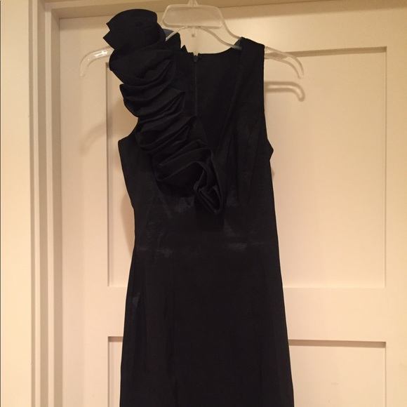 Cache ruffled V-neck bodycon Black little dress - Picture 6 of 8